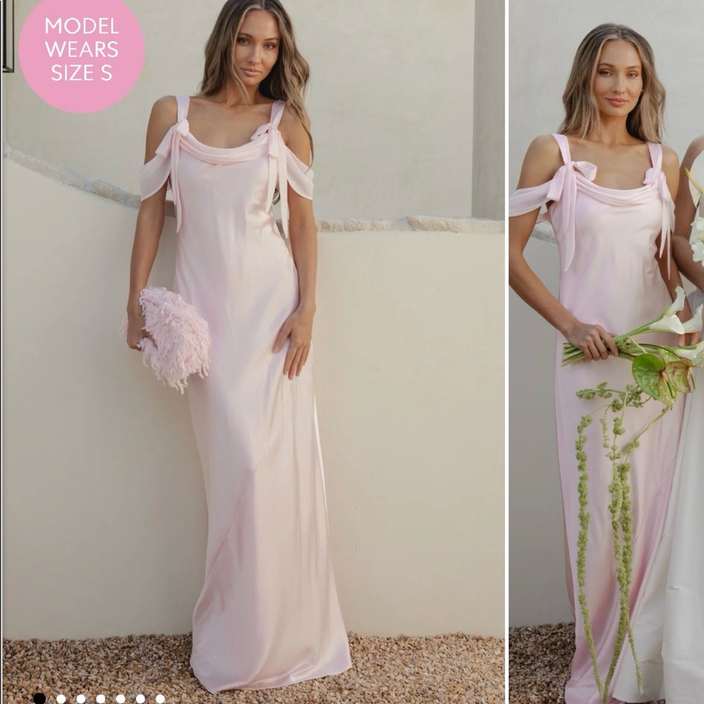 Show me your mumu gown.